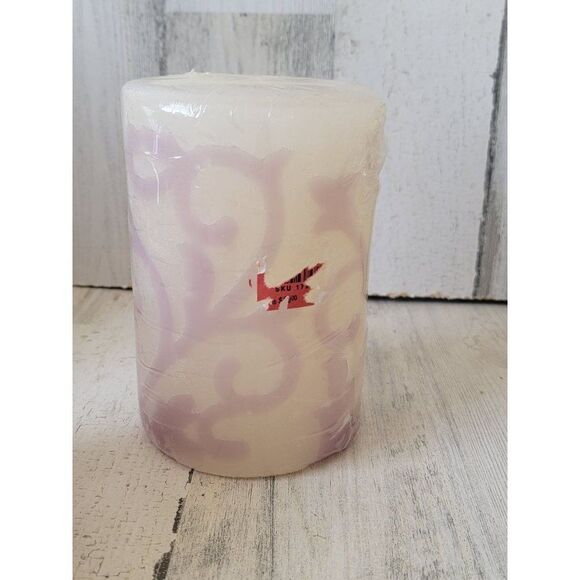 Pier 1 Imports lavender scented pillar candle purple swirl home decor - Picture 5 of 9
